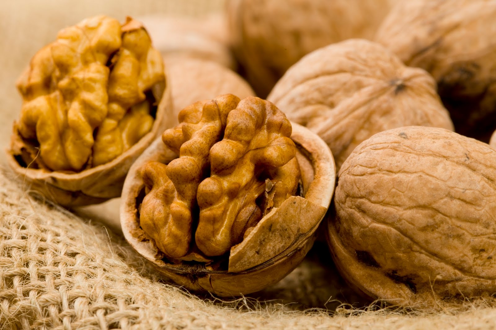 foods walnuts