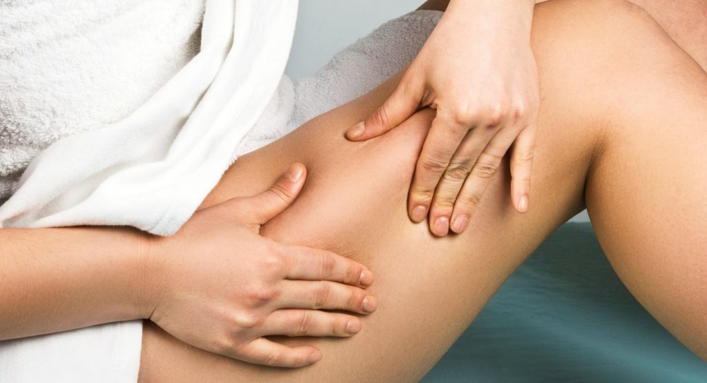 degommer la cellulite massage