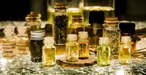 Los aceites de textura oleosa facilitan el uso de tu ventosa para combatir la celulitis.