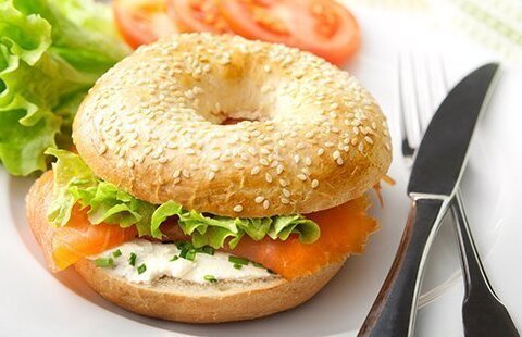 bagel with Smoked Salmon