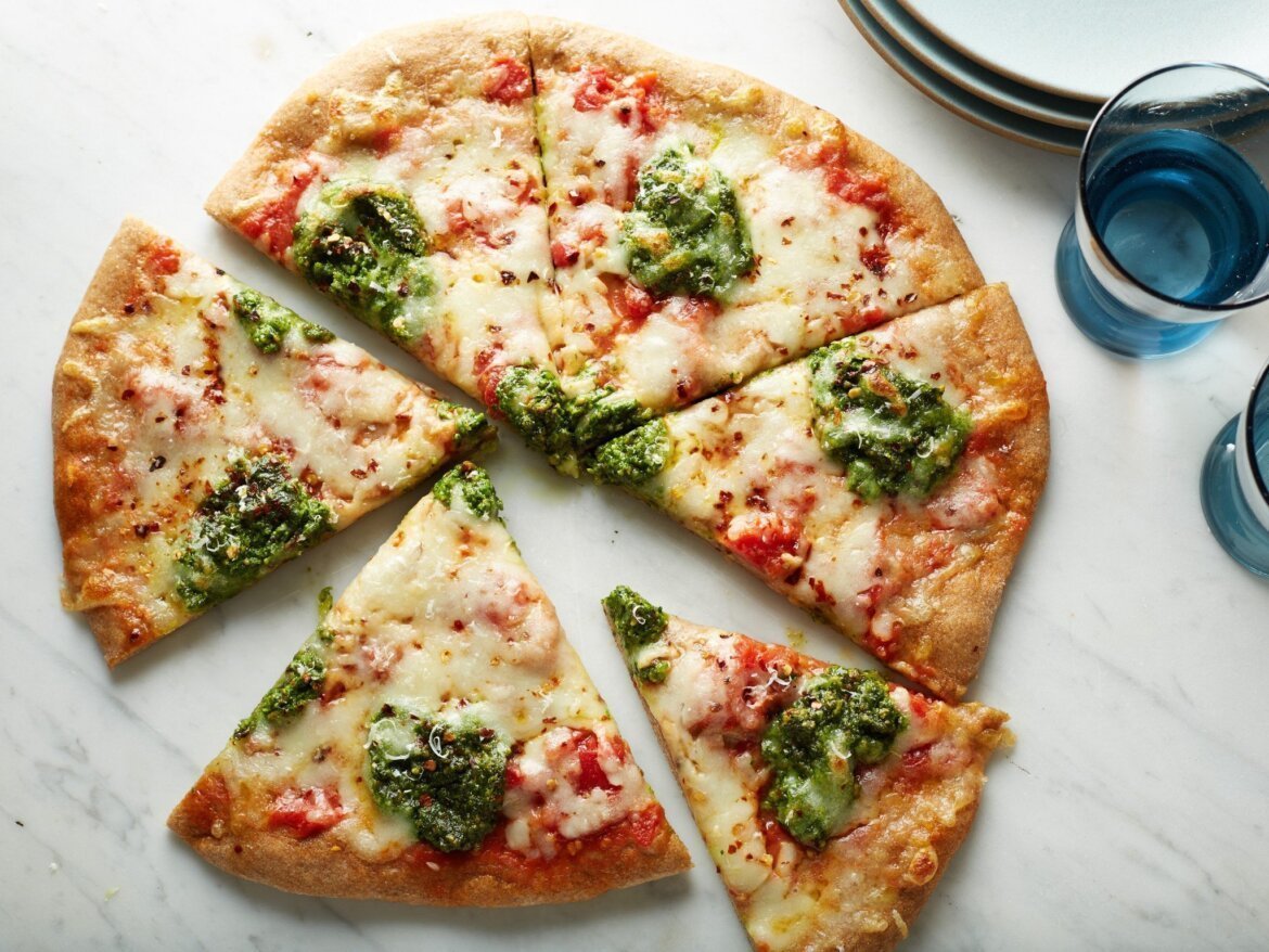 FNK_Whole-Wheat-Pizza-with-Arugula-Pesto_s4x3