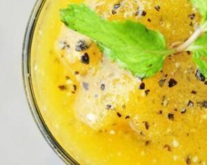 Fruit and Ginseng Soup