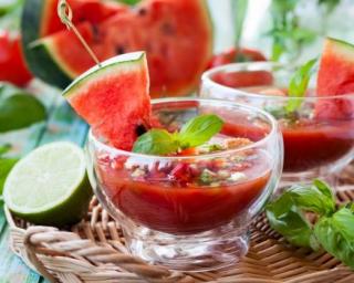 soupe froide à la pastèque