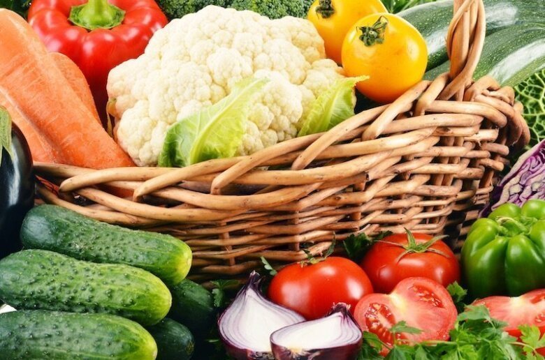 Un vientre plano depende mucho de una dieta balanceada: come bien para tener un cuerpo sano.