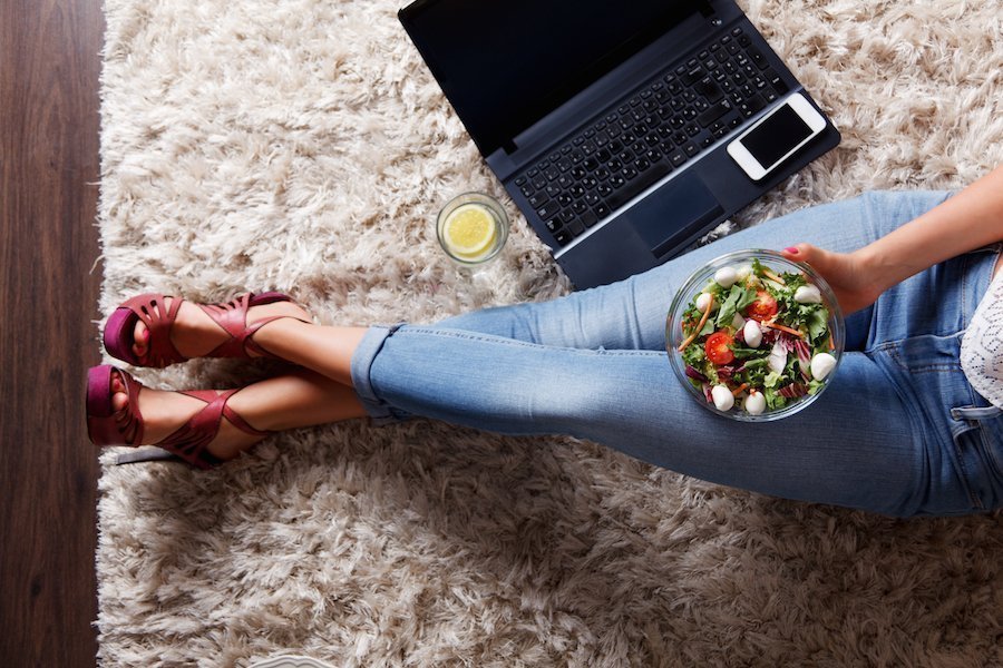 gonfle le ventre prendre le temps de manger