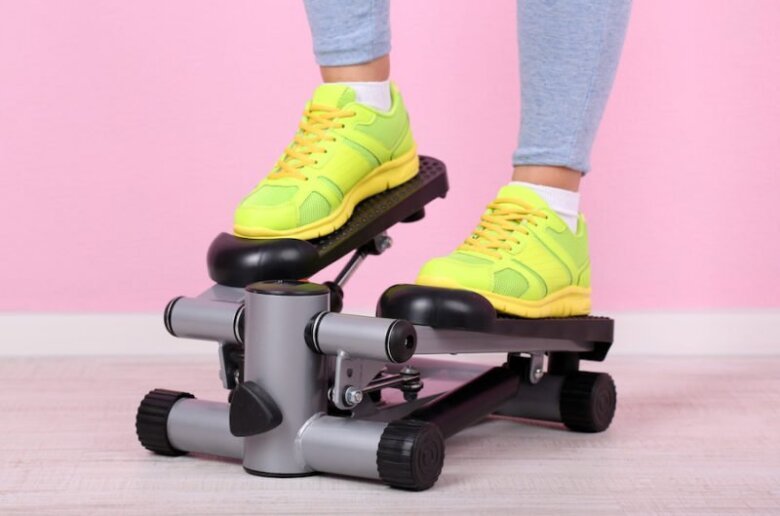 Haz regularmente unas sesiones de stepper para notar una disminución de tu celulitis. 