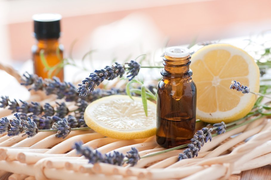 Astuces naturelles cellulite huiles essentielles