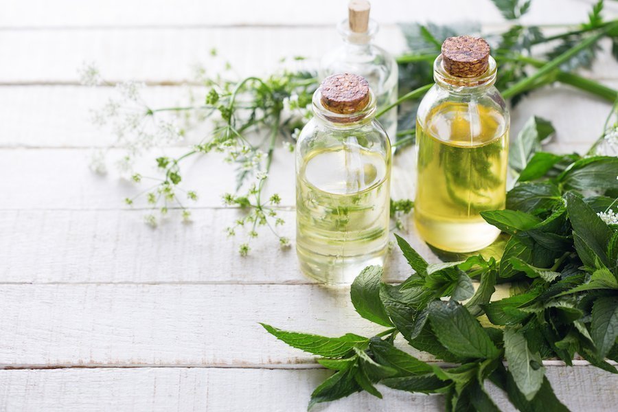 huile de massage anti rétention d'eau