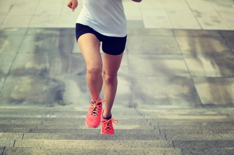 Para seguir quemando calorías después de tu sesión de jogging es mejor que corras lentamente.