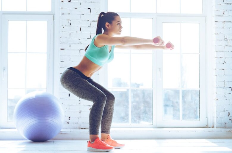 routine fitness anti-cellulite squats