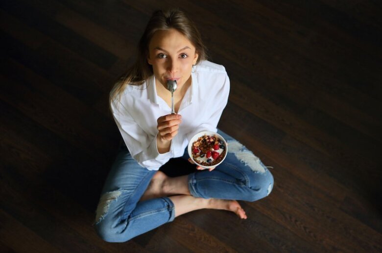 Cenar temprano, el tip para perder peso