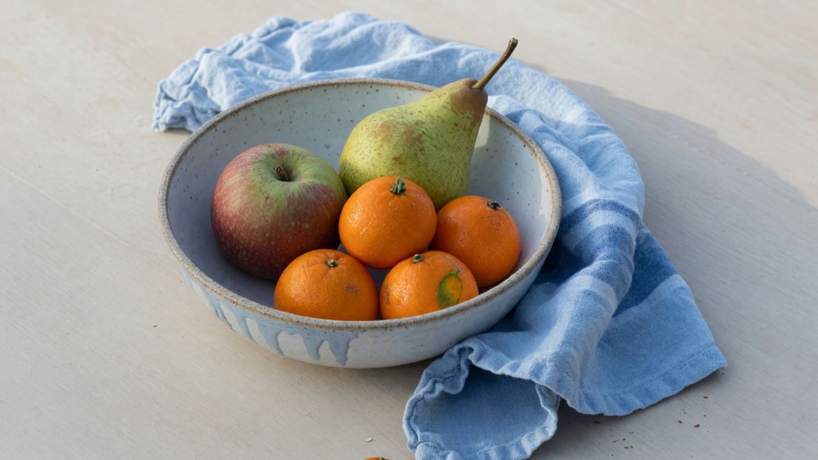 Receitas com frutas: 5 ideias saborosas e equilibradas