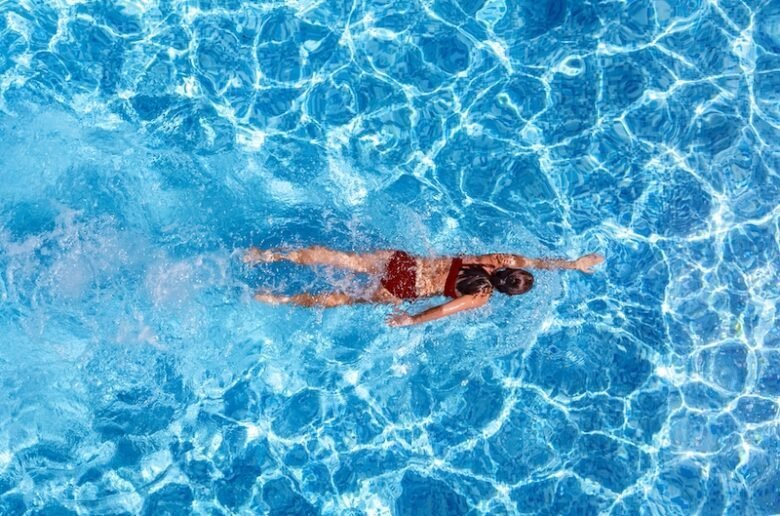 Natation l’activité parfaite contre la cellulite