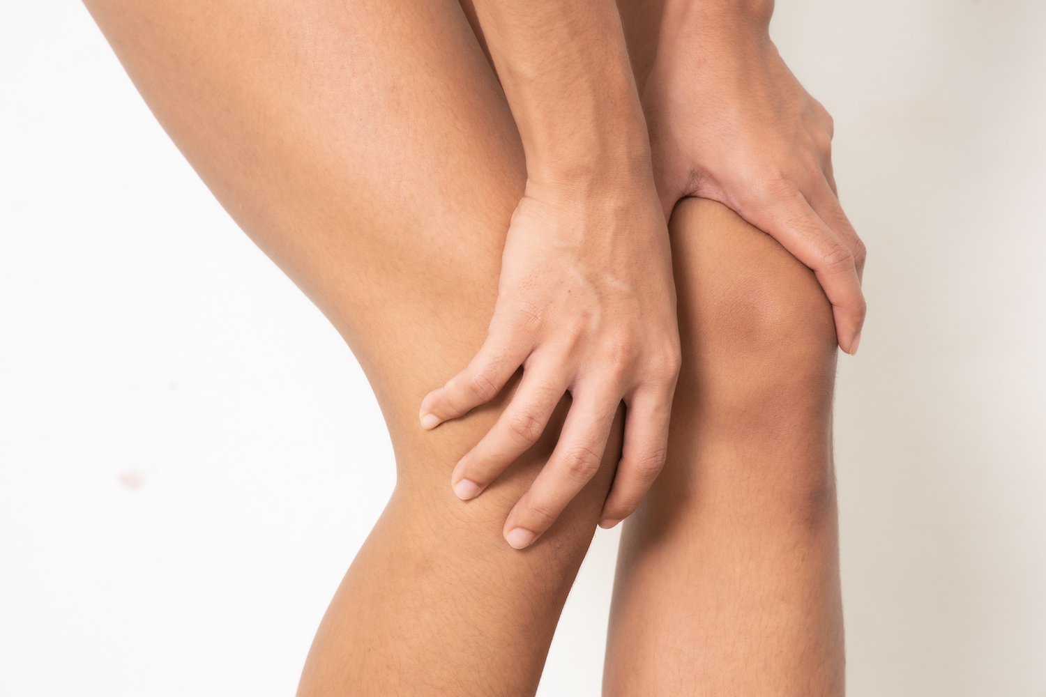 Comment enlever la graisse des genoux ? - Cellublue
