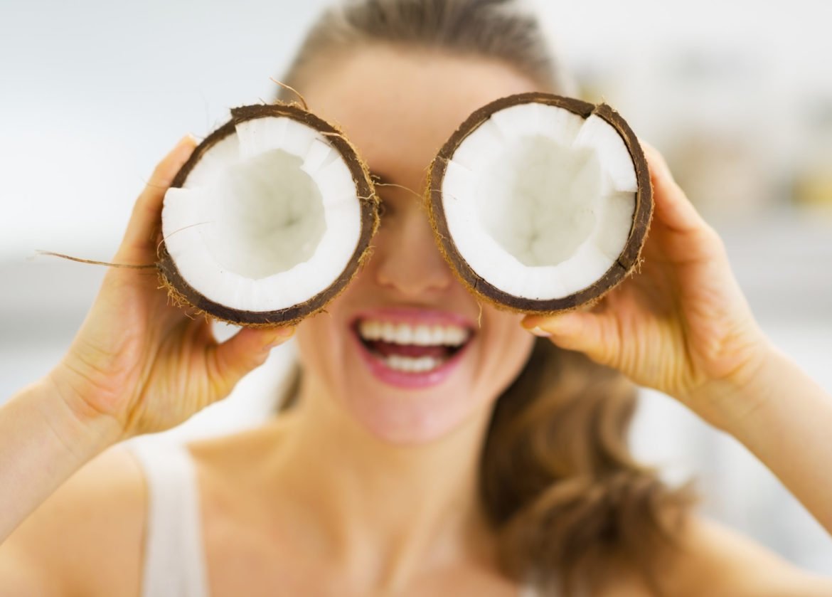 Huile coco efficacité vergetures