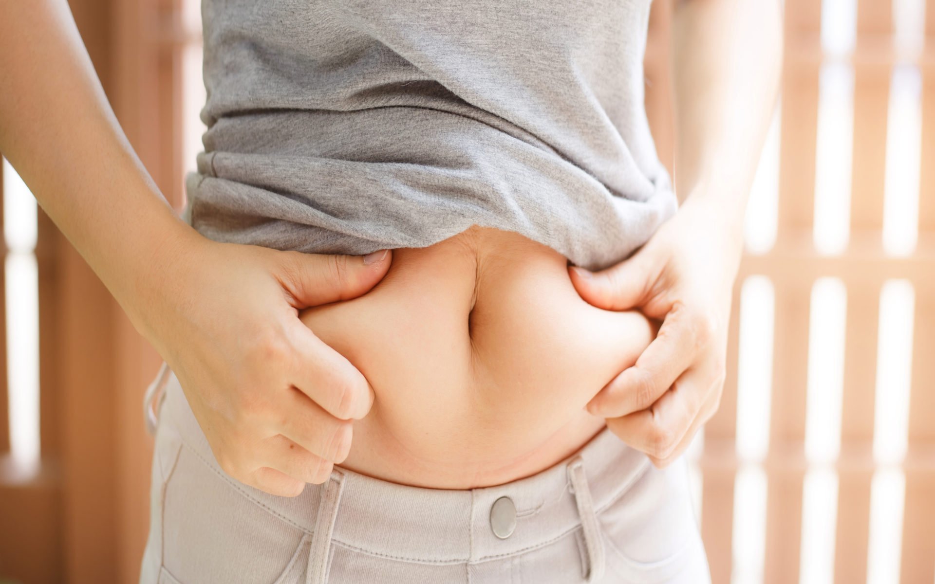 Retendre peau ventre