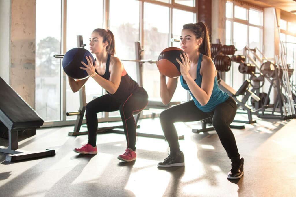6 esercizi per i glutei con un piccolo pallone