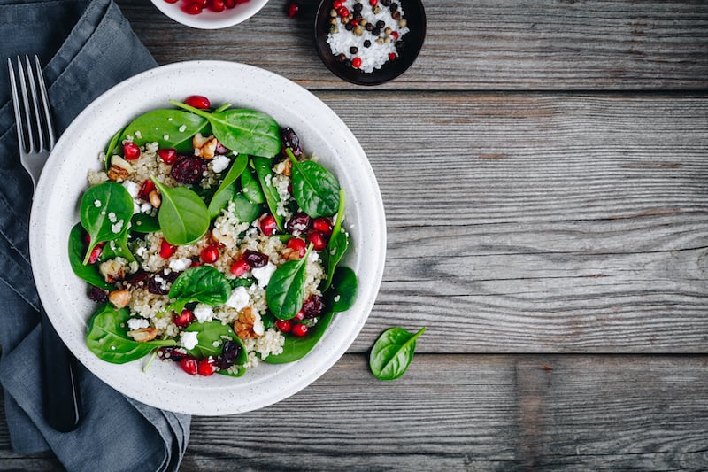 salade de quinoa, grenade et feta