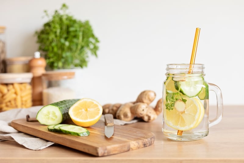 eau detox concombre citron